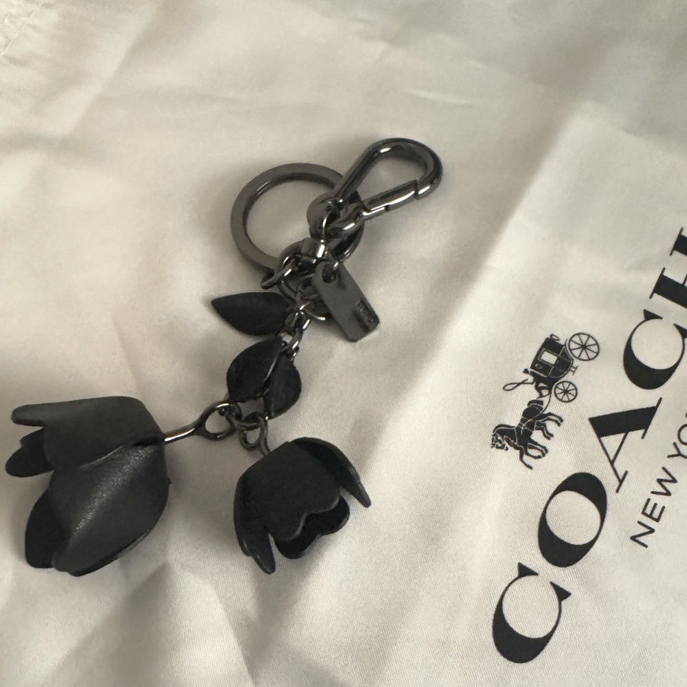 Coach Tea Rose Bag Charm 🤩😍